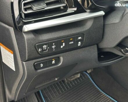 Киа Niro, объемом двигателя 0 л и пробегом 60 тыс. км за 21999 $, фото 25 на Automoto.ua