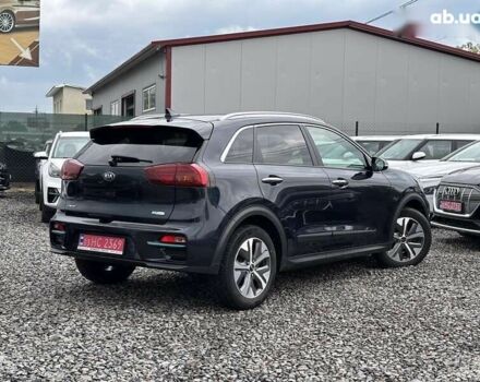 Киа Niro, объемом двигателя 0 л и пробегом 64 тыс. км за 22100 $, фото 11 на Automoto.ua