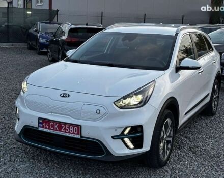 Киа Niro, объемом двигателя 0 л и пробегом 51 тыс. км за 24999 $, фото 2 на Automoto.ua