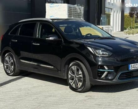 Киа Niro, объемом двигателя 0 л и пробегом 136 тыс. км за 19900 $, фото 2 на Automoto.ua