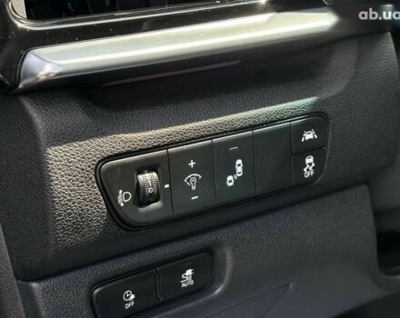 Киа Niro, объемом двигателя 0 л и пробегом 62 тыс. км за 22450 $, фото 29 на Automoto.ua