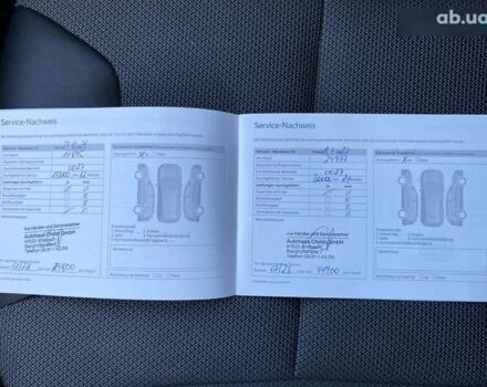 Киа Niro, объемом двигателя 0 л и пробегом 111 тыс. км за 20300 $, фото 7 на Automoto.ua