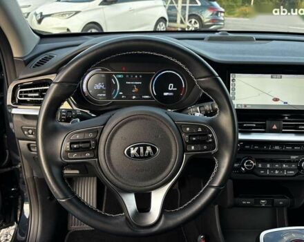 Киа Niro, объемом двигателя 0 л и пробегом 112 тыс. км за 18800 $, фото 24 на Automoto.ua