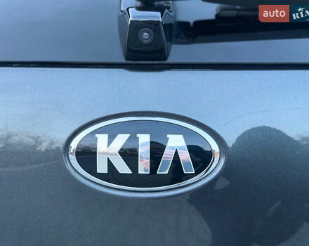 Кіа Niro, об'ємом двигуна 0 л та пробігом 58 тис. км за 22800 $, фото 19 на Automoto.ua