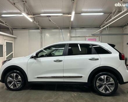 Кіа Niro, об'ємом двигуна 0 л та пробігом 35 тис. км за 24400 $, фото 24 на Automoto.ua