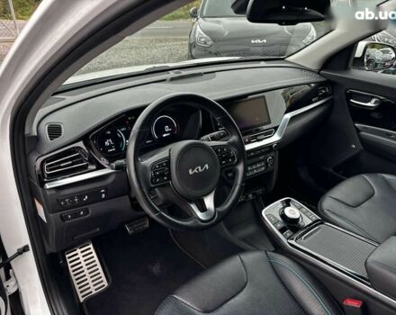 Киа Niro, объемом двигателя 0 л и пробегом 55 тыс. км за 24999 $, фото 9 на Automoto.ua