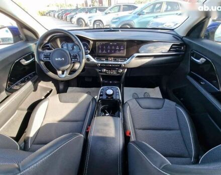 Кіа Niro, об'ємом двигуна 0 л та пробігом 111 тис. км за 20300 $, фото 22 на Automoto.ua