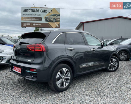 Киа Niro, объемом двигателя 0 л и пробегом 105 тыс. км за 20350 $, фото 10 на Automoto.ua