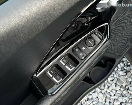 Киа Niro, объемом двигателя 0 л и пробегом 50 тыс. км за 19999 $, фото 11 на Automoto.ua