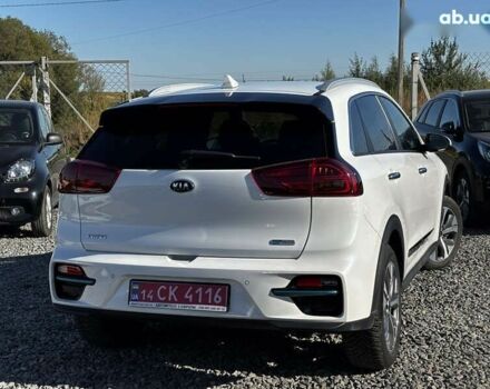 Кіа Niro, об'ємом двигуна 0 л та пробігом 53 тис. км за 20950 $, фото 9 на Automoto.ua