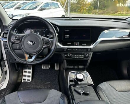 Киа Niro, объемом двигателя 0 л и пробегом 53 тыс. км за 19999 $, фото 28 на Automoto.ua