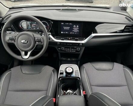 Киа Niro, объемом двигателя 0 л и пробегом 98 тыс. км за 19550 $, фото 22 на Automoto.ua
