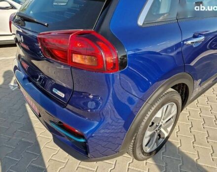 Кіа Niro, об'ємом двигуна 0 л та пробігом 111 тис. км за 20300 $, фото 11 на Automoto.ua
