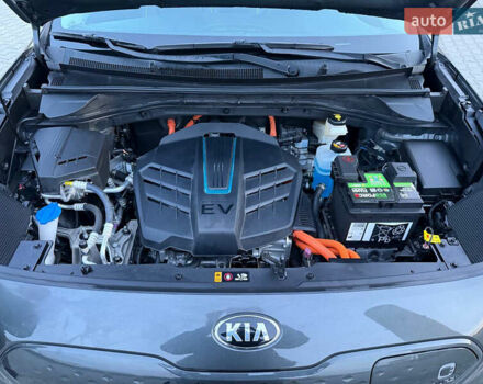 Кіа Niro, об'ємом двигуна 0 л та пробігом 58 тис. км за 22800 $, фото 16 на Automoto.ua
