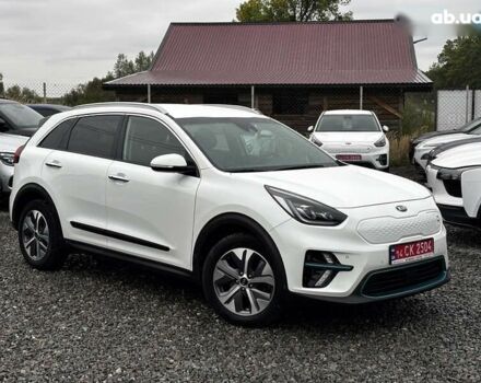 Киа Niro, объемом двигателя 0 л и пробегом 75 тыс. км за 21650 $, фото 4 на Automoto.ua
