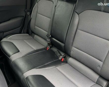 Киа Niro, объемом двигателя 0 л и пробегом 88 тыс. км за 22700 $, фото 22 на Automoto.ua
