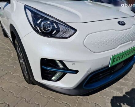 Киа Niro, объемом двигателя 0 л и пробегом 106 тыс. км за 19500 $, фото 5 на Automoto.ua