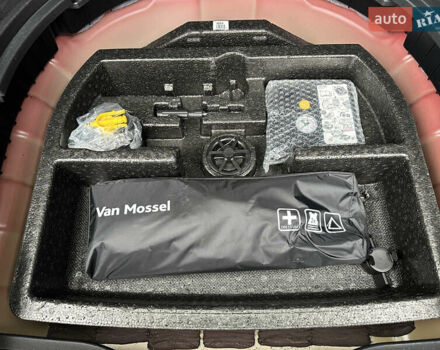 Киа Niro, объемом двигателя 0 л и пробегом 167 тыс. км за 19500 $, фото 12 на Automoto.ua