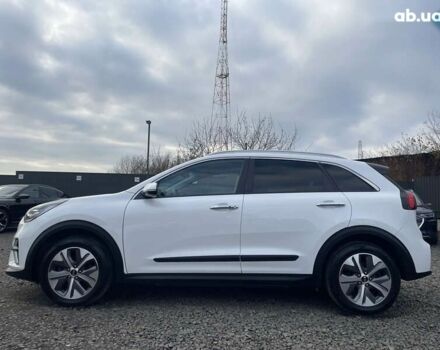 Кіа Niro, об'ємом двигуна 0 л та пробігом 69 тис. км за 20323 $, фото 4 на Automoto.ua