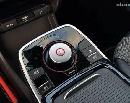 Киа Niro, объемом двигателя 0 л и пробегом 112 тыс. км за 18800 $, фото 21 на Automoto.ua