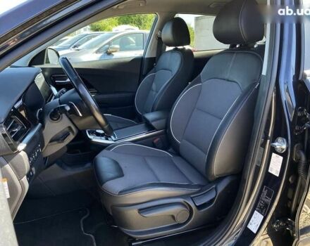 Кіа Niro, об'ємом двигуна 0 л та пробігом 105 тис. км за 21500 $, фото 29 на Automoto.ua