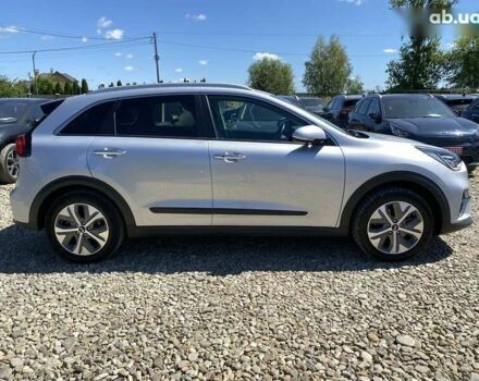 Киа Niro, объемом двигателя 0 л и пробегом 101 тыс. км за 21900 $, фото 17 на Automoto.ua