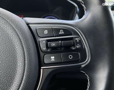 Киа Niro, объемом двигателя 0 л и пробегом 112 тыс. км за 21900 $, фото 5 на Automoto.ua