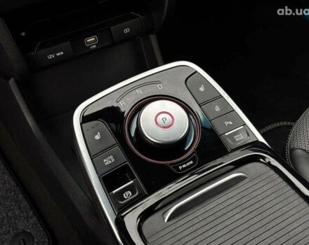 Киа Niro, объемом двигателя 0 л и пробегом 75 тыс. км за 21650 $, фото 21 на Automoto.ua