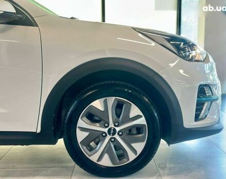 Киа Niro, объемом двигателя 0 л и пробегом 119 тыс. км за 18700 $, фото 4 на Automoto.ua