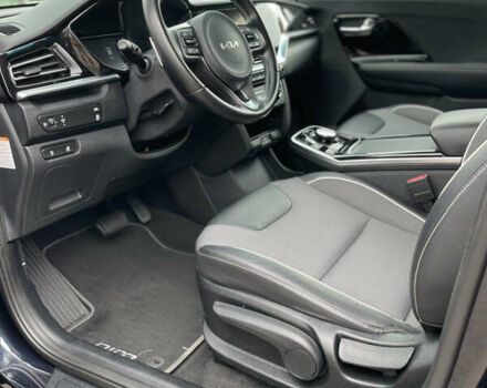 Киа Niro, объемом двигателя 0 л и пробегом 88 тыс. км за 18700 $, фото 8 на Automoto.ua