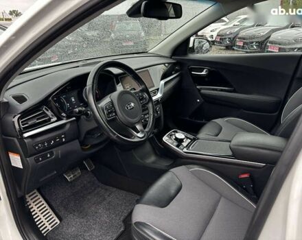 Киа Niro, объемом двигателя 0 л и пробегом 75 тыс. км за 21650 $, фото 15 на Automoto.ua