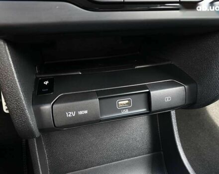 Киа Niro, объемом двигателя 0 л и пробегом 135 тыс. км за 20900 $, фото 14 на Automoto.ua