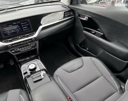 Киа Niro, объемом двигателя 0 л и пробегом 40 тыс. км за 23100 $, фото 17 на Automoto.ua