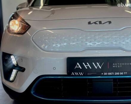 Киа Niro, объемом двигателя 0 л и пробегом 119 тыс. км за 18700 $, фото 2 на Automoto.ua