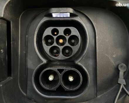 Киа Niro, объемом двигателя 0 л и пробегом 96 тыс. км за 20600 $, фото 19 на Automoto.ua