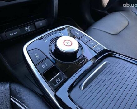 Киа Niro, объемом двигателя 0 л и пробегом 101 тыс. км за 21900 $, фото 8 на Automoto.ua