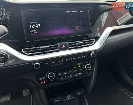 Киа Niro, объемом двигателя 0 л и пробегом 167 тыс. км за 19500 $, фото 21 на Automoto.ua