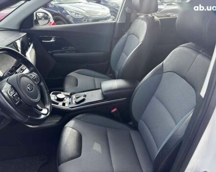 Киа Niro, объемом двигателя 0 л и пробегом 53 тыс. км за 19999 $, фото 15 на Automoto.ua