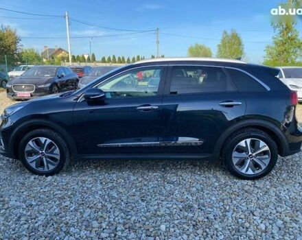 Киа Niro, объемом двигателя 0 л и пробегом 123 тыс. км за 20600 $, фото 14 на Automoto.ua