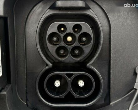 Киа Niro, объемом двигателя 0 л и пробегом 54 тыс. км за 24700 $, фото 15 на Automoto.ua