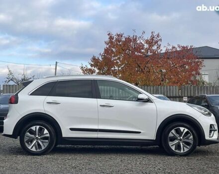 Кіа Niro, об'ємом двигуна 0 л та пробігом 69 тис. км за 20323 $, фото 8 на Automoto.ua
