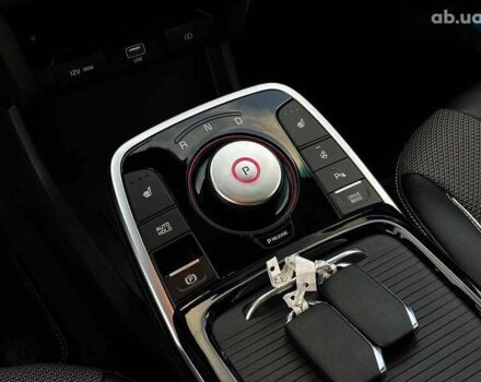 Киа Niro, объемом двигателя 0 л и пробегом 72 тыс. км за 23600 $, фото 23 на Automoto.ua
