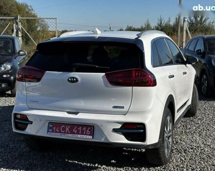 Кіа Niro, об'ємом двигуна 0 л та пробігом 53 тис. км за 20950 $, фото 5 на Automoto.ua