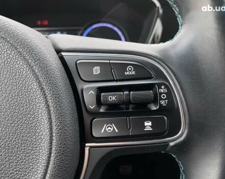Киа Niro, объемом двигателя 0 л и пробегом 86 тыс. км за 22500 $, фото 5 на Automoto.ua