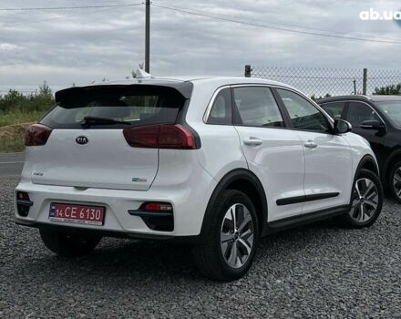 Киа Niro, объемом двигателя 0 л и пробегом 98 тыс. км за 19550 $, фото 29 на Automoto.ua