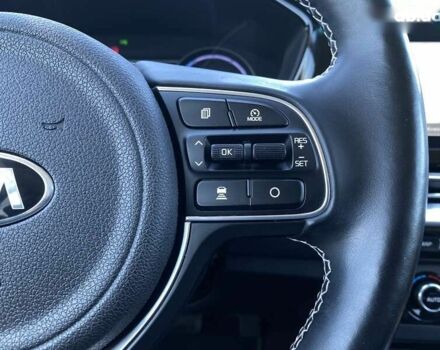 Киа Niro, объемом двигателя 0 л и пробегом 101 тыс. км за 21900 $, фото 4 на Automoto.ua