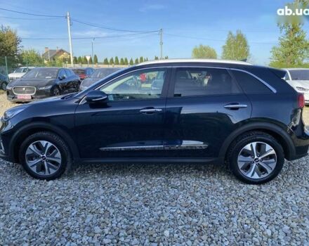 Кіа Niro, об'ємом двигуна 0 л та пробігом 123 тис. км за 20600 $, фото 15 на Automoto.ua