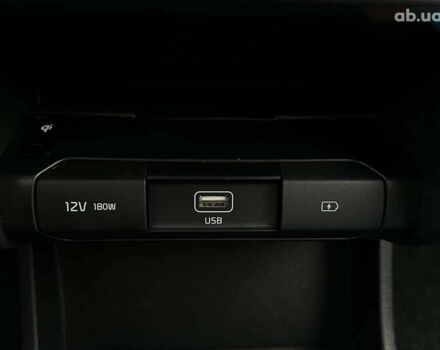 Кіа Niro, об'ємом двигуна 0 л та пробігом 35 тис. км за 24400 $, фото 14 на Automoto.ua