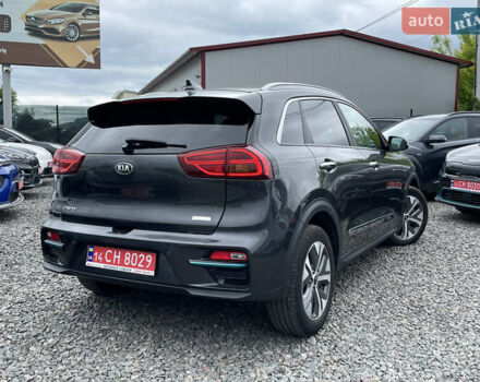 Киа Niro, объемом двигателя 0 л и пробегом 105 тыс. км за 20350 $, фото 11 на Automoto.ua