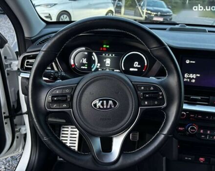 Киа Niro, объемом двигателя 0 л и пробегом 51 тыс. км за 24999 $, фото 13 на Automoto.ua